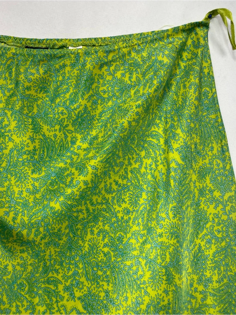 GAP Silk Paisley Midi Skirt LG Green Flippy print Teal 90s Hippie Boho Y2K
